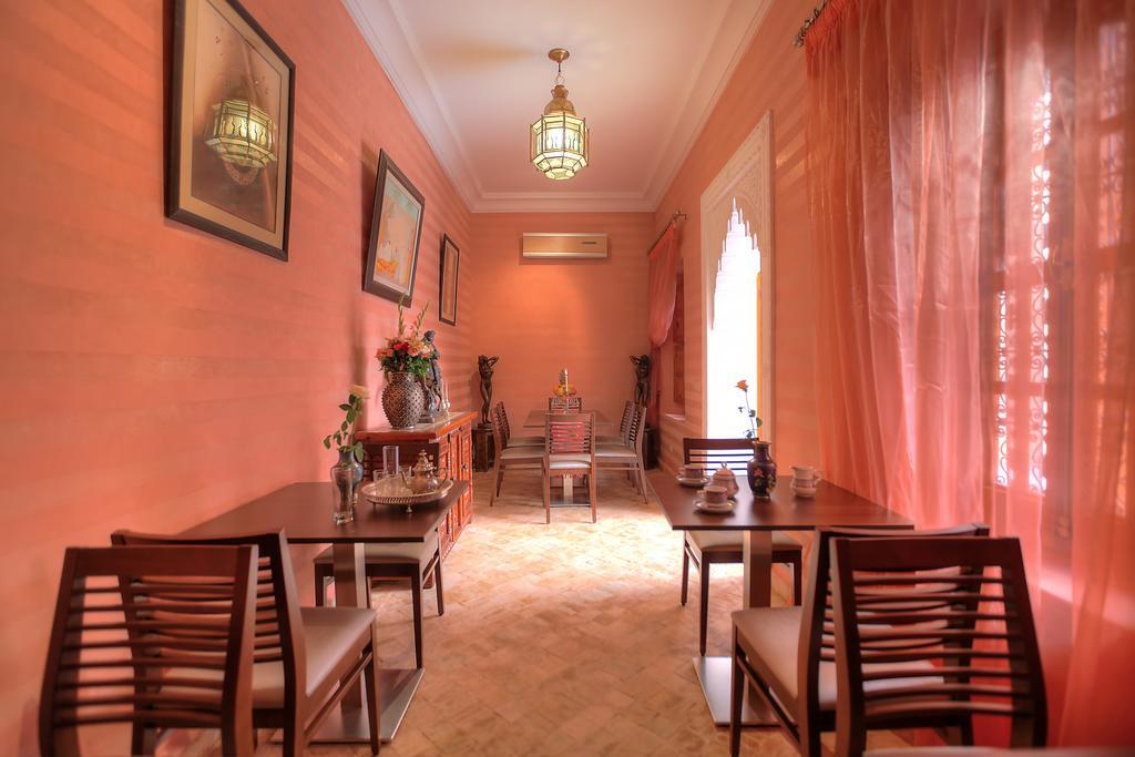Dar Tasnime Hotel Marrakesh Exterior photo